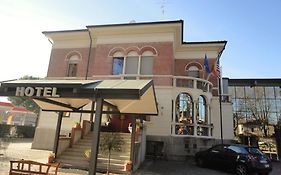 Hotel Villa Reale